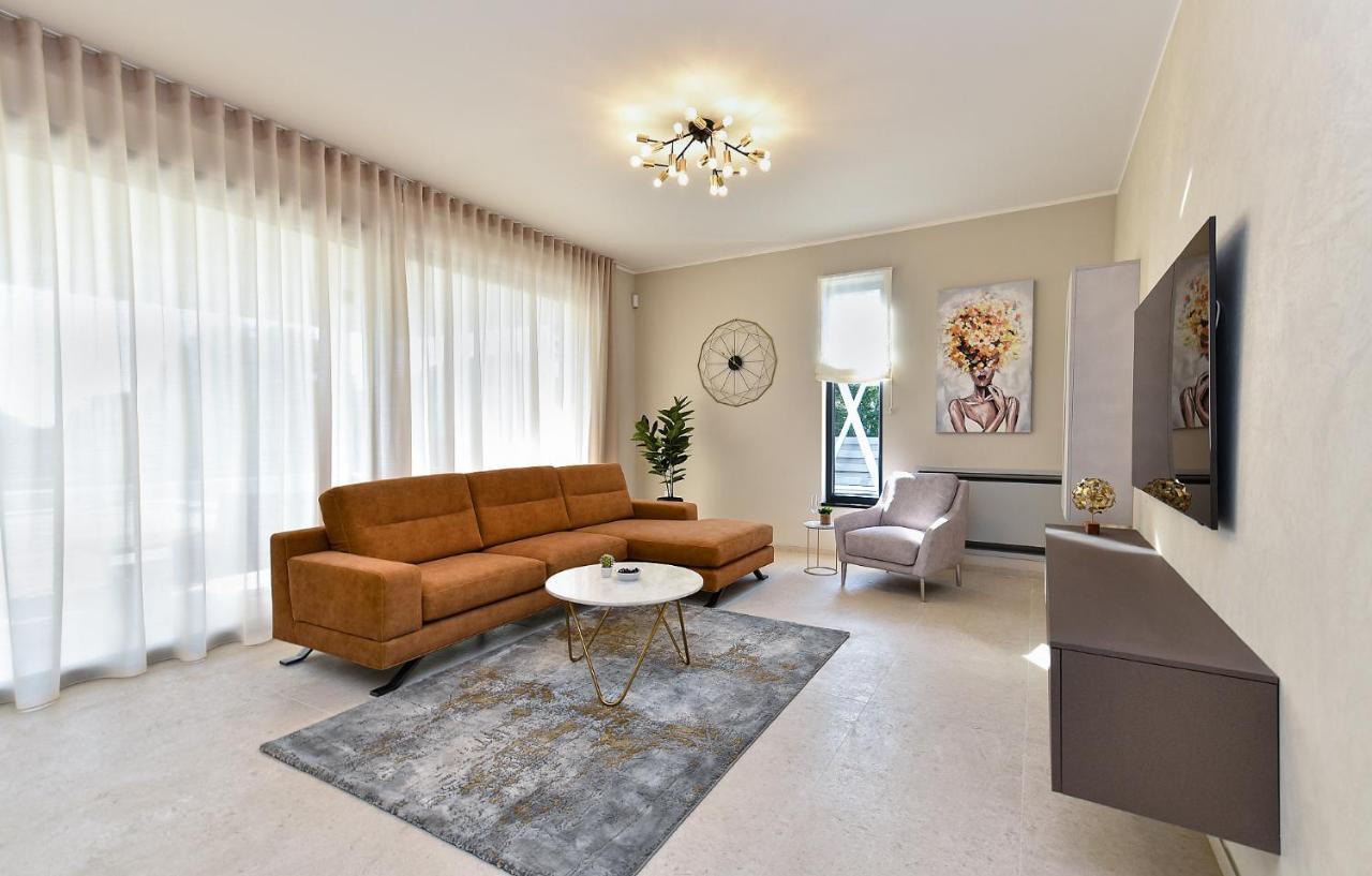 New Villa Tihi Otok Near The Beach Fažana エクステリア 写真