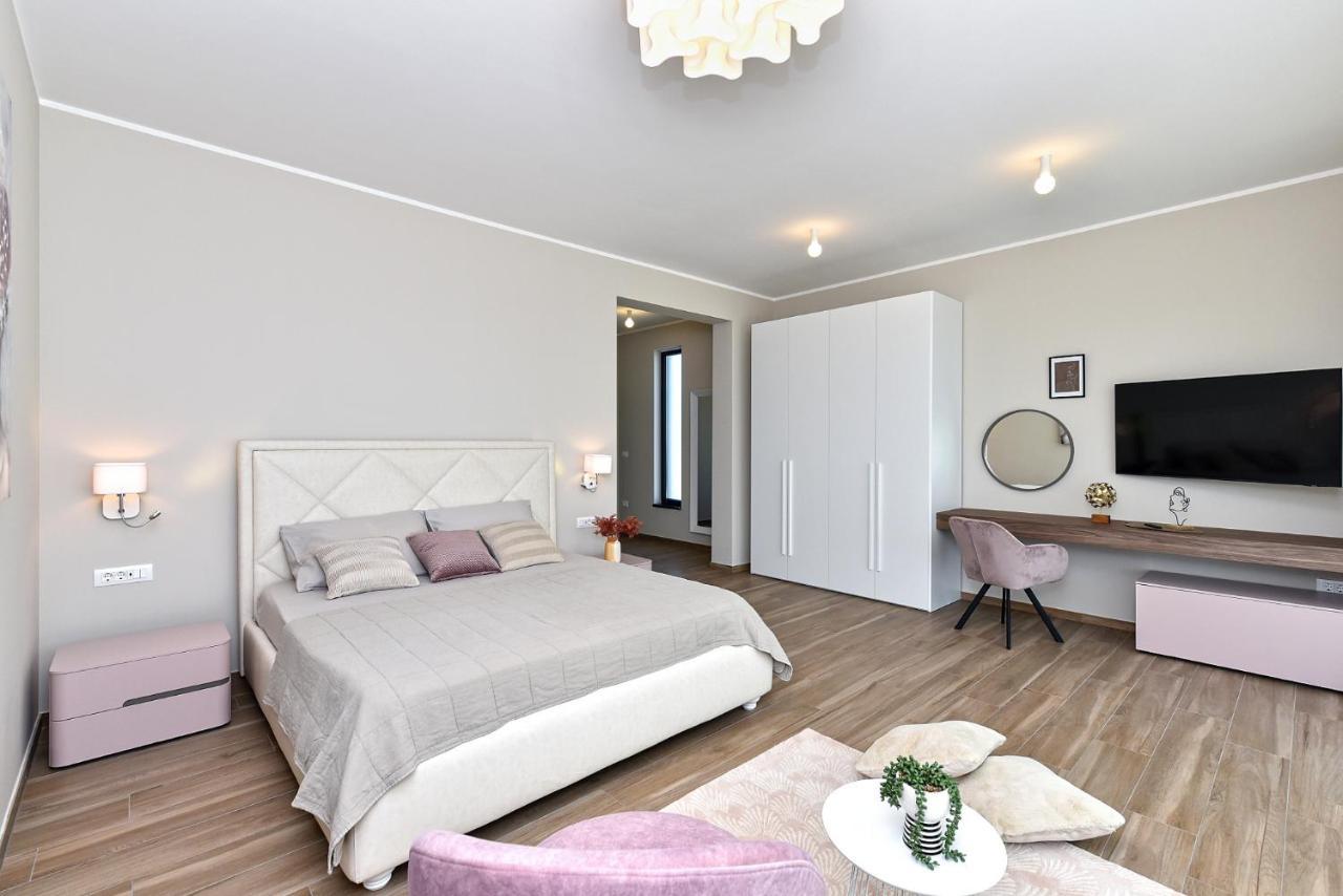 New Villa Tihi Otok Near The Beach Fažana エクステリア 写真