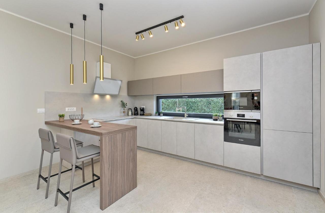 New Villa Tihi Otok Near The Beach Fažana エクステリア 写真